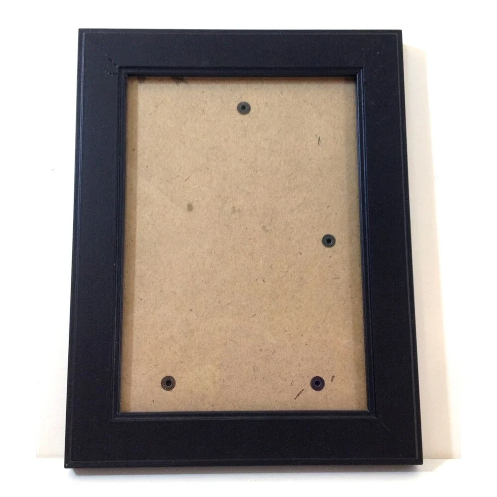 Vintage 5 x 7 Picture Frame Black Stand or Hang Glass Front